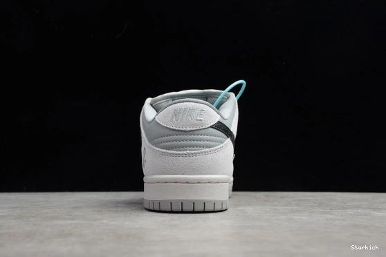 x Travis Scott 101 PlayStation x BQ6817 Dunk SB NK Low 0307